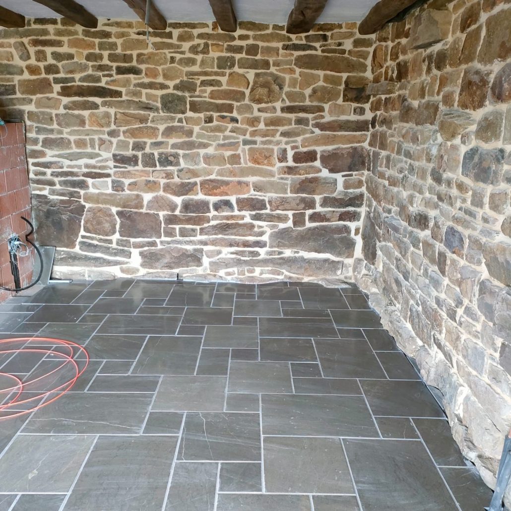 Fabricación de lavabos con piedra natural para baños y aseos en Almería Fabricación de lavabos con piedra natural para baños y aseos en Almería